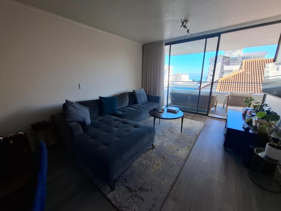 2 Bedroom Property for Sale in Sea Point Western Cape